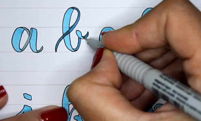 Tutorial lettering lazos ribbon letters paso 5