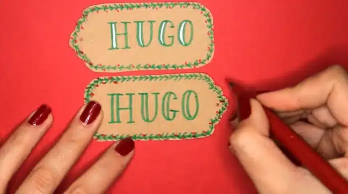 Hand lettering etiqueta Navidad Hugo