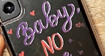 Cómo personalizar la carcasa de tu móvil con un lettering